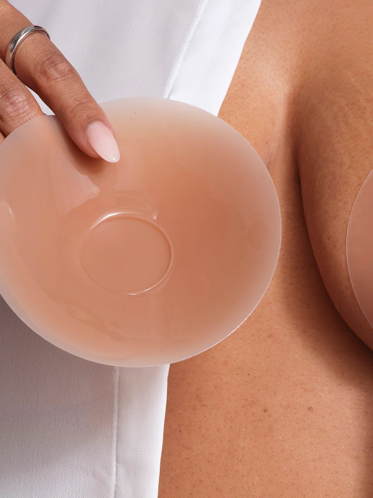 🔥#1 Bestselling🏆 ---- Sticky not icky! Seamless Nipple Covers🔥